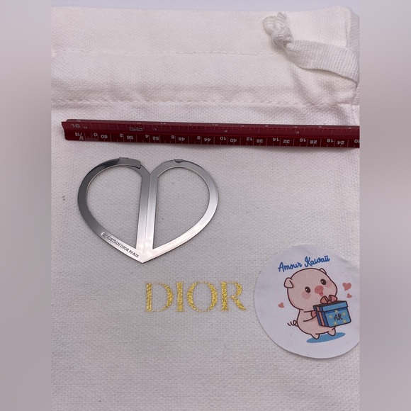 Dior gold tone 2 Stars charm & silver Heart charm, dust bag - Picture 5 of 10